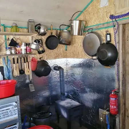 Rustic Wilderness Hut - Vesteralen / Lofoten